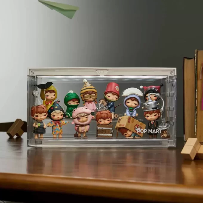 POP MART 100% Assemblable Lighted Display Container POP MART 100% Assemblable Lighted Display Container