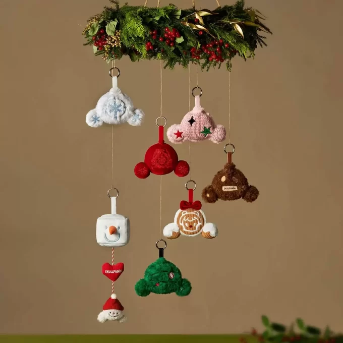 SKULLPANDA Tell Me What You Want Series Plush Pendant SKULLPANDA Tell Me What You Want Series Plush Pendant